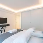 Very Nice 2 Bedroom Apartment In The Center Of Cannes Completely Renovated