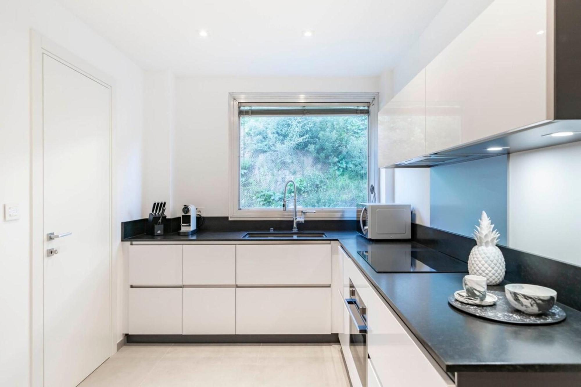 Very 2 Bedroom In The Center Of Completely Renovated Hébergement de vacances Cannes